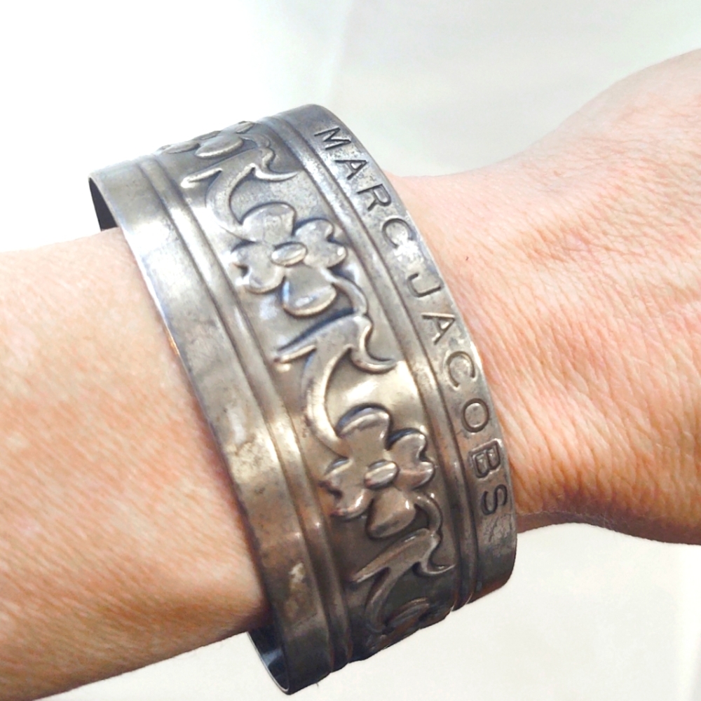 Designer Marc Jacobs Wide Silver Floral Cuff Bracelet